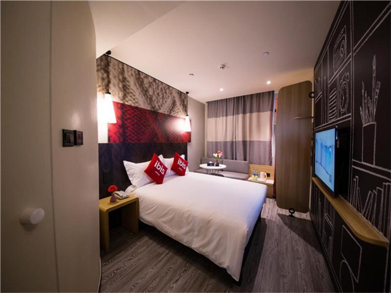 Hotel Ibis Guangzhou Yuexiu Park Metro Station Exterior foto