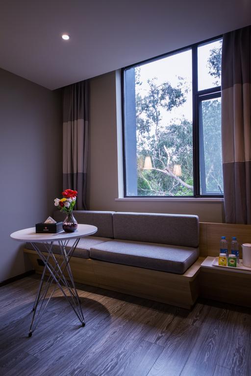 Hotel Ibis Guangzhou Yuexiu Park Metro Station Exterior foto